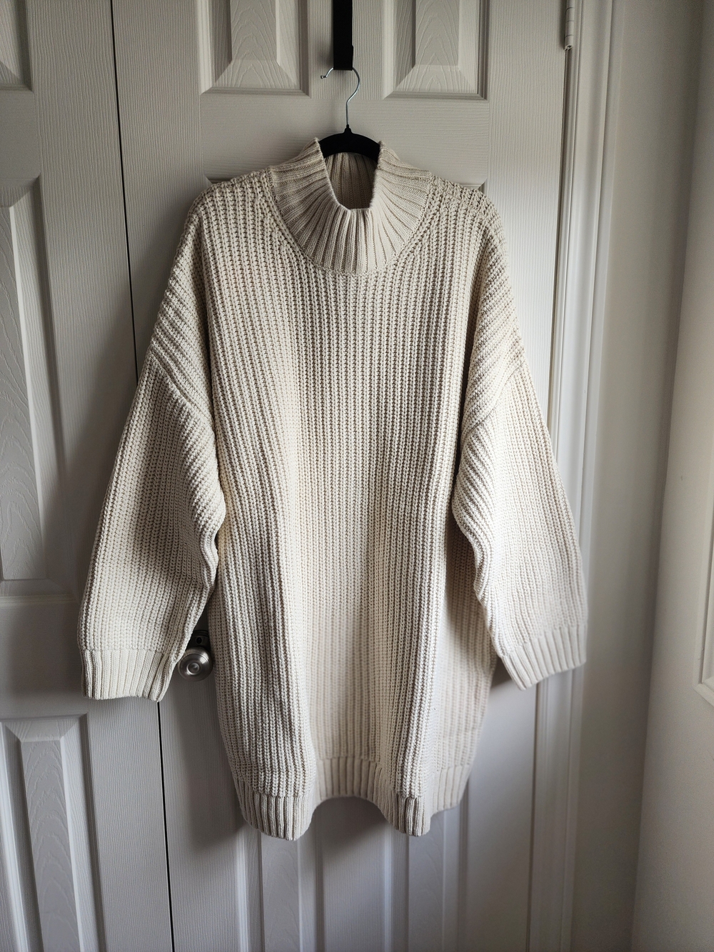 GAP Cream Chunky Knit Turtleneck Sweater Dress - Picture 2 of 9